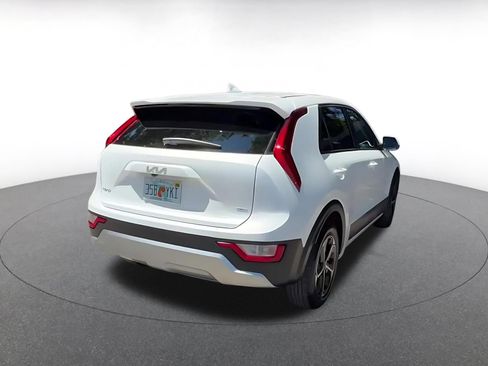 Used 2026 Kia Niro LX FWD image 14