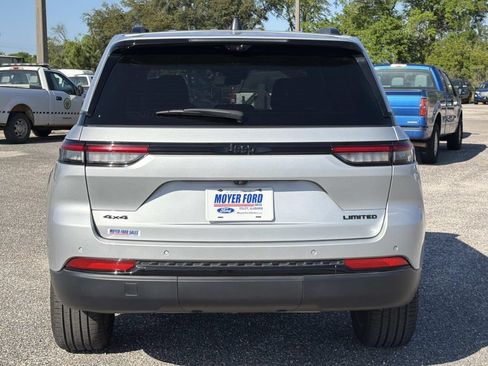 Used 2024 Jeep Grand Cherokee Limited w/ Luxury Tech Group II AWD/4WD image 5