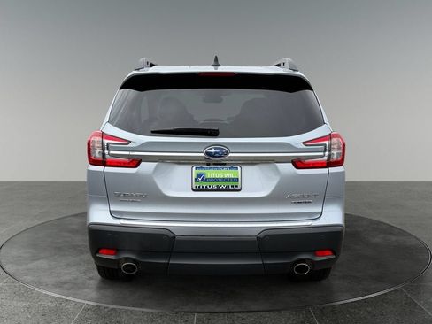 Used 2024 Subaru Ascent Limited w/ Technology Package AWD/4WD image 8