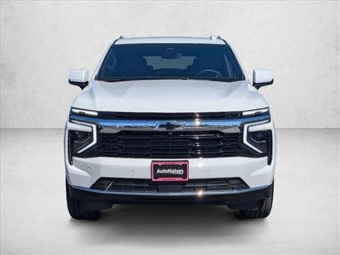 New 2026 Chevrolet Tahoe LS w/ LPO, Dark Essentials Package AWD/4WD image 6