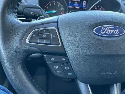 Used 2017 Ford Escape Titanium AWD/4WD image 27