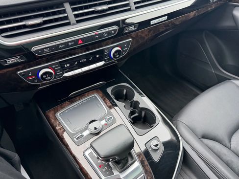 Used 2018 Audi Q7 3.0T Prestige image 27