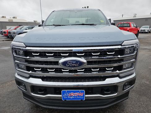 New 2026 Ford F250 Lariat AWD/4WD image 3