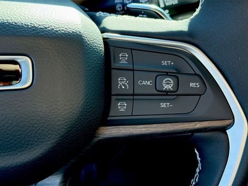 New 2026 Jeep Grand Cherokee Limited w/ Limited Altitude Package image 27