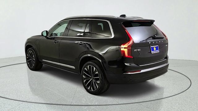 New 2026 Volvo XC90 T8 Plus w/ Protection Package AWD/4WD image 5