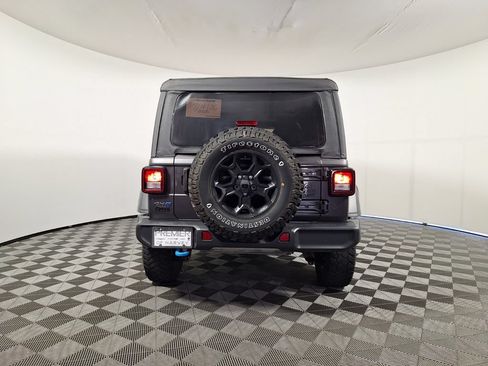 Used 2023 Jeep Wrangler Unlimited w/ Cold Weather Group AWD/4WD image 6