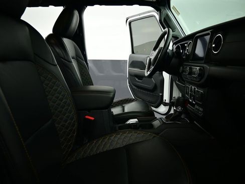 Used 2021 Jeep Wrangler Unlimited Sahara image 29