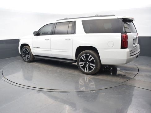 Used 2019 Chevrolet Suburban Premier image 4