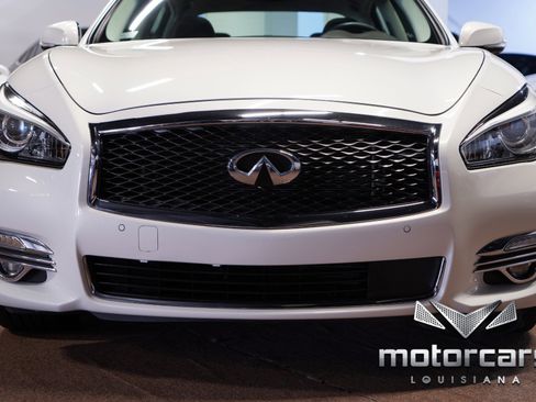 Used 2015 INFINITI Q70 L 3.7 w/ Deluxe Touring Package image 10
