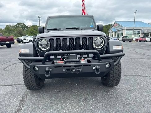 Used 2021 Jeep Wrangler Unlimited Sport AWD/4WD image 23