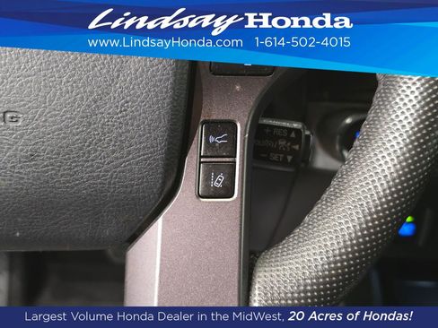 Used 2020 Toyota Tacoma TRD Off-Road w/ Technology Package image 17