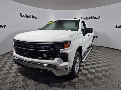 Used 2025 Chevrolet Silverado 1500 W/T RWD image 3