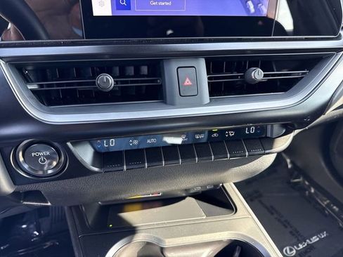 Used 2025 Lexus UX 300h FWD w/ Accessory Package (Z2) image 19