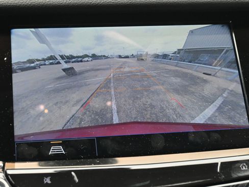 Used 2024 Cadillac XT6 Premium Luxury w/ LPO, Floor Liner Package FWD image 13