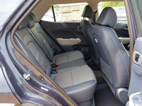 New 2026 Hyundai Venue SEL FWD image 10