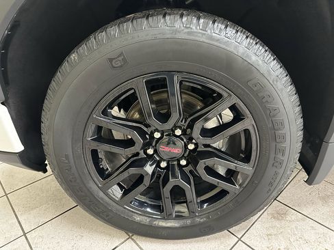 Certified 2023 GMC Sierra 1500 Pro w/ Graphite Edition image 20