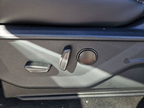 New 2026 Ford F250 Lariat w/ Tremor Off-Road Package image 23