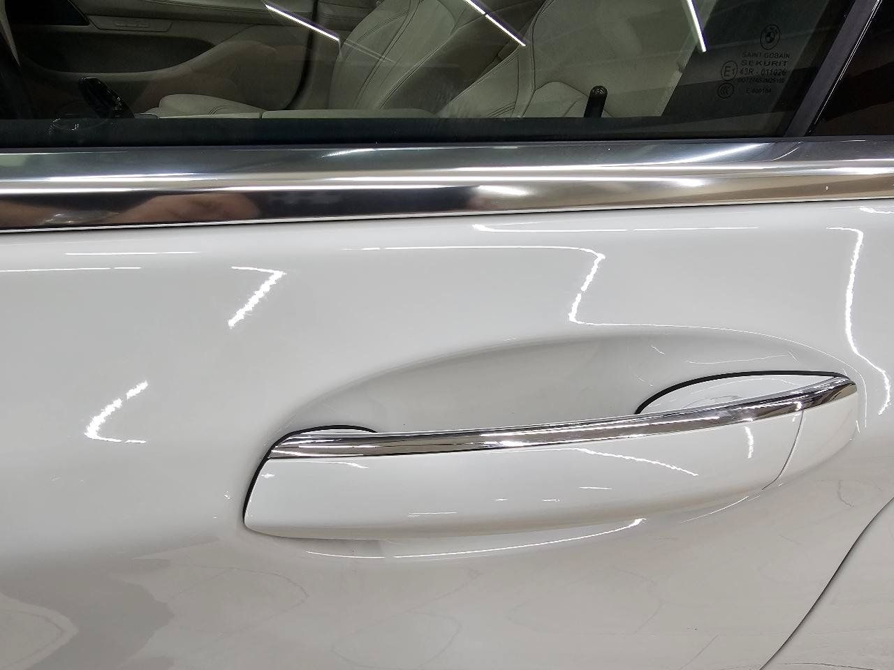 Used 2019 BMW 740i RWD image 12