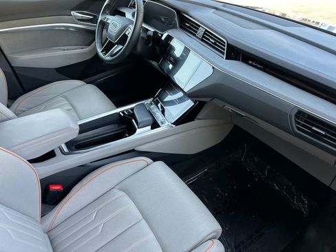 Used 2024 Audi Q8 e-tron Prestige w/ Prestige Package AWD/4WD image 16