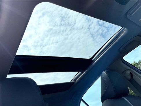 Used 2023 Toyota Camry XSE w/ Cold Weather Package FWD image 20