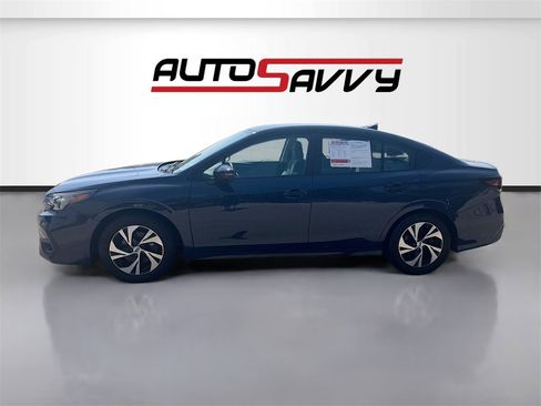 Used 2024 Subaru Legacy Premium image 4