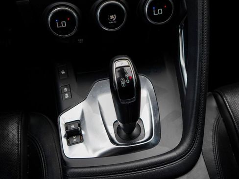 Used 2019 Jaguar E-PACE S AWD/4WD image 14