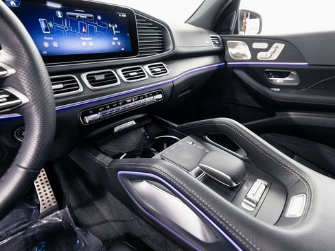 Certified 2026 Mercedes-Benz GLS 450 4MATIC image 15