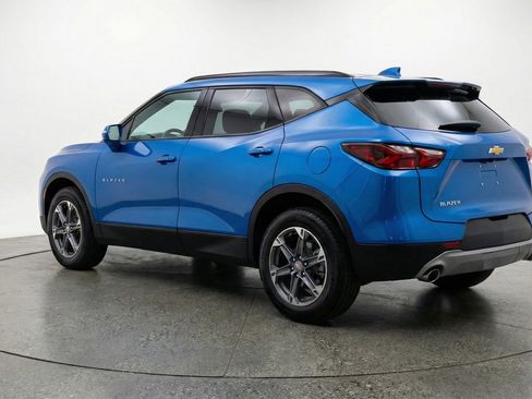 Used 2025 Chevrolet Blazer LT image 6
