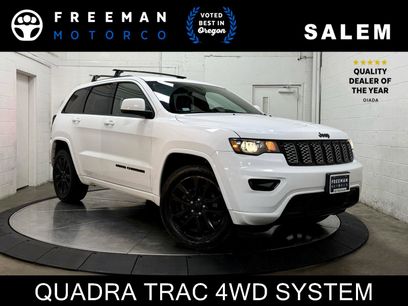Used 2017 Jeep Grand Cherokee Altitude