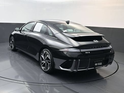 Certified 2023 Hyundai Ioniq 6 Limited RWD image 6