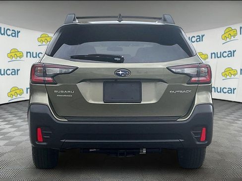Used 2022 Subaru Outback Premium AWD/4WD image 5