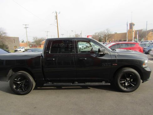 Used 2018 RAM 1500 Sport image 5