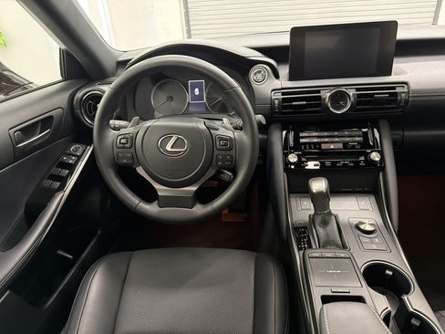 Certified 2024 Lexus IS 350 F Sport RWD image 28
