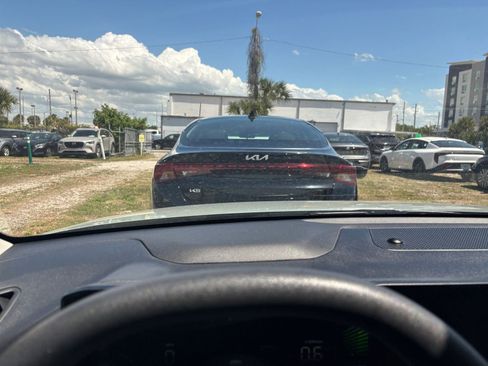 Used 2025 Kia K4 LXS image 15