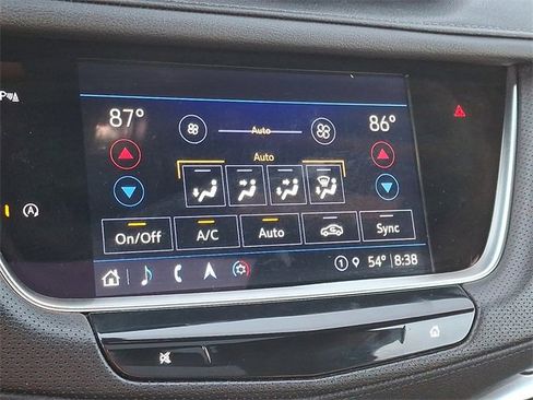 Used 2025 Cadillac XT5 Premium Luxury image 25