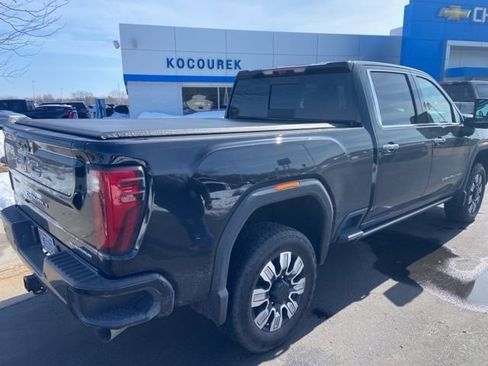 Used 2024 GMC Sierra 2500 Denali w/ Denali Reserve Package image 3