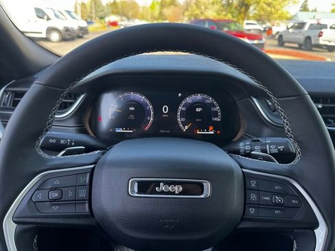 Certified 2024 Jeep Grand Cherokee L Laredo w/ Luxury Tech Group I AWD/4WD image 25