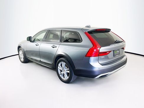 Used 2018 Volvo V90 T5 Cross Country w/ Convenience Package AWD/4WD image 5