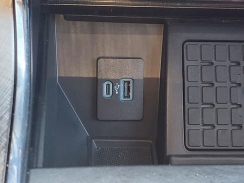 Used 2023 Ford F150 King Ranch w/ Equipment Group 601A High image 7