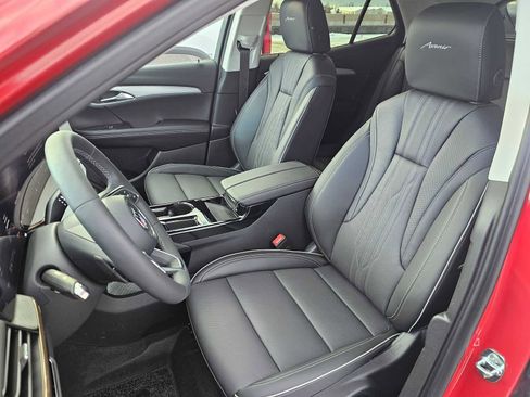 New 2025 Buick Envision Avenir image 21