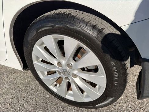 Used 2014 Honda Accord EX-L image 15