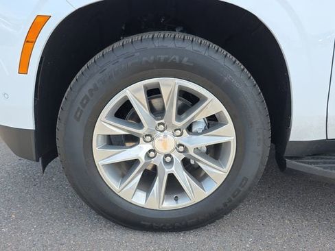 New 2026 Chevrolet Tahoe Premier w/ Sun And Tow Package AWD/4WD image 9