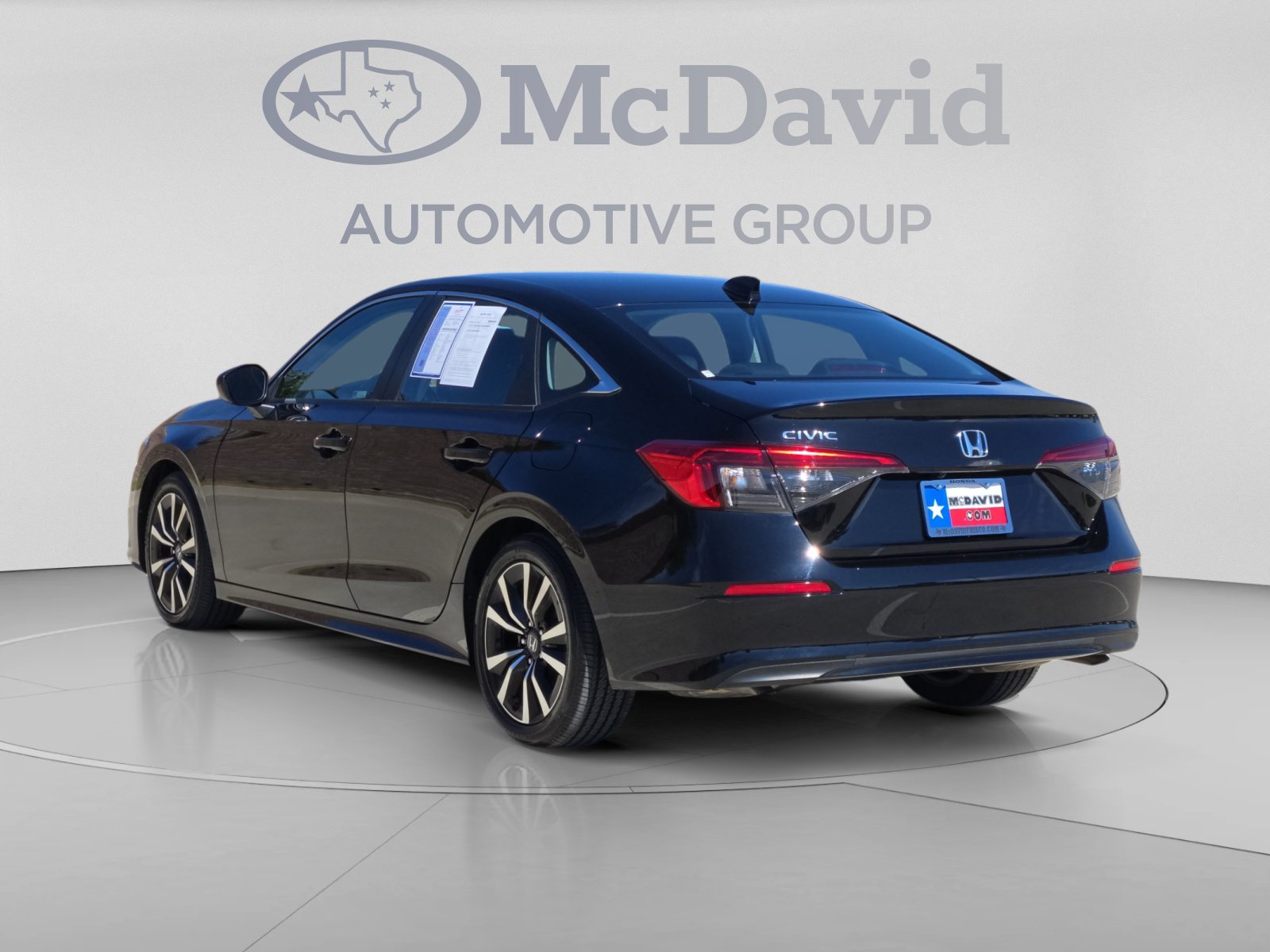 Used 2023 Honda Civic EX image 4