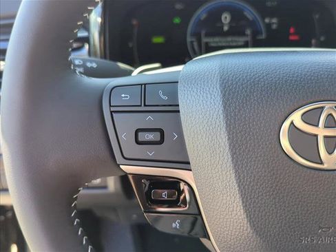 New 2026 Toyota Camry SE image 15