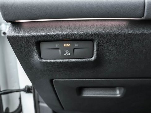 New 2026 Volkswagen Tiguan SE R-Line image 25