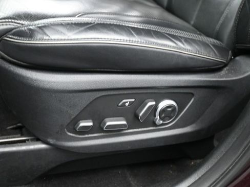 Used 2024 Hyundai Palisade Calligraphy image 28