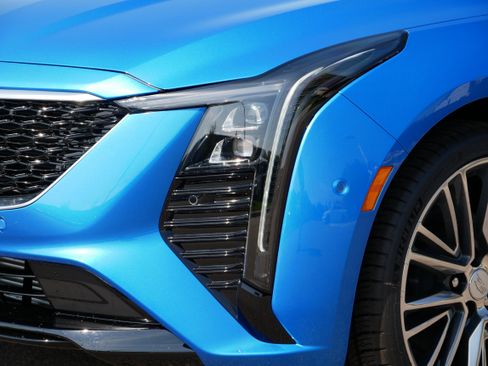 Used 2026 Cadillac CT5 Premium Luxury image 16