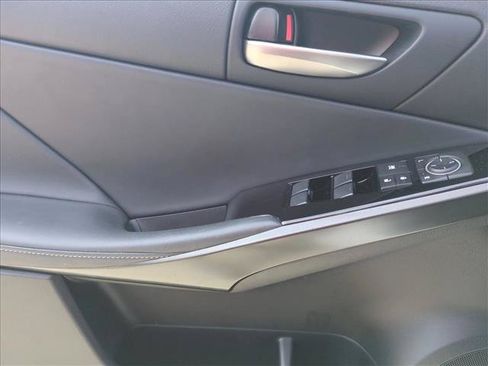Used 2023 Lexus IS 300 w/ Comfort Package RWD image 11