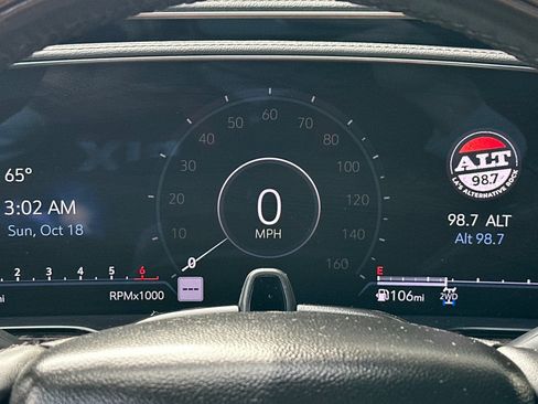 Used 2023 Cadillac Escalade Premium Luxury w/ Performance Package image 35