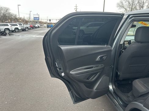Used 2019 Chevrolet Trax LS w/ Tint and Cruise Package image 15